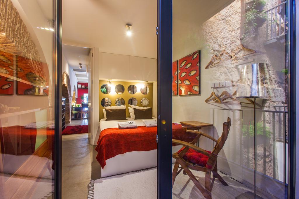 The Old Stables Chiado Apartments ลิสบอน ภายนอก รูปภาพ