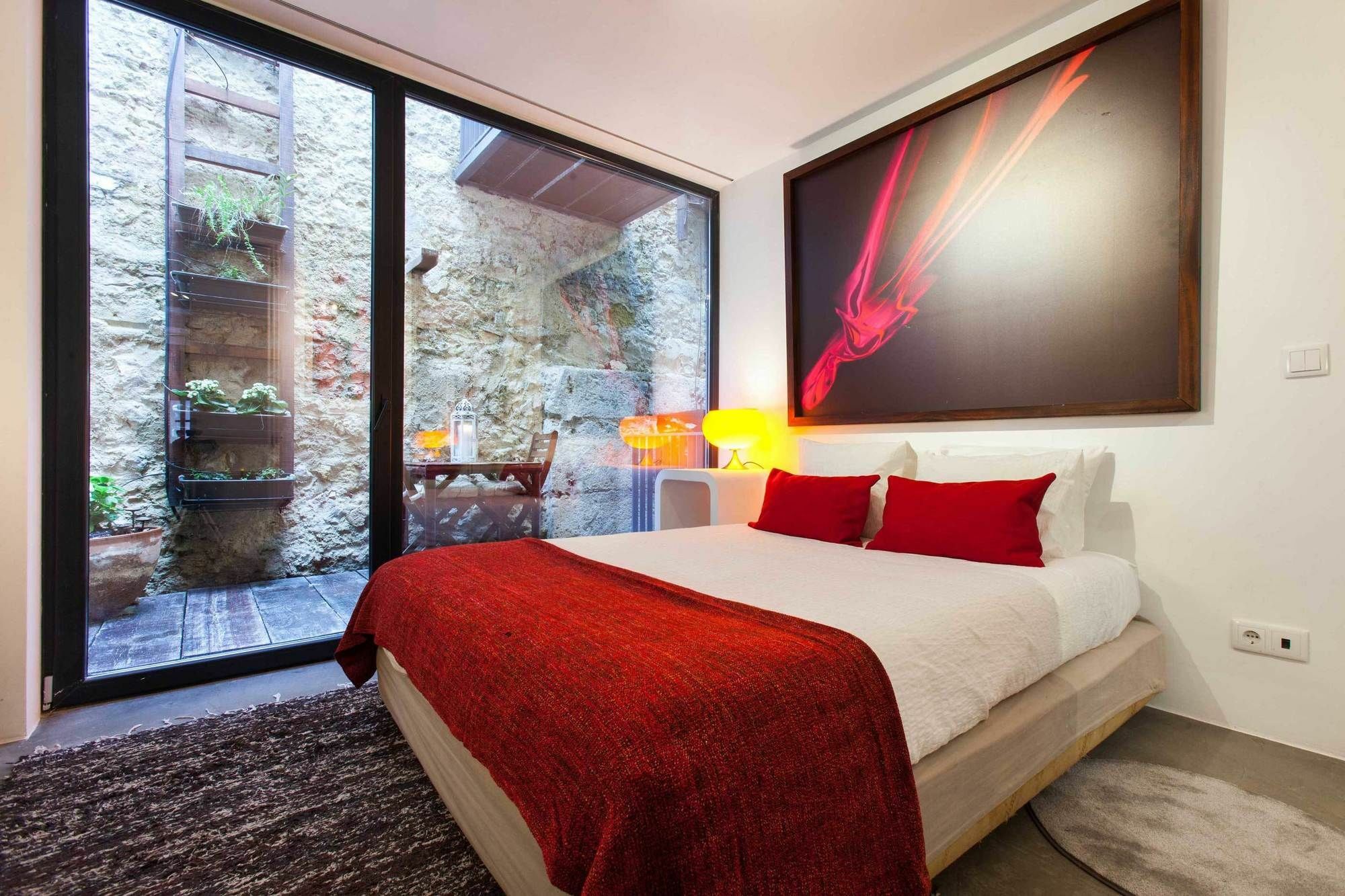 The Old Stables Chiado Apartments ลิสบอน ภายนอก รูปภาพ